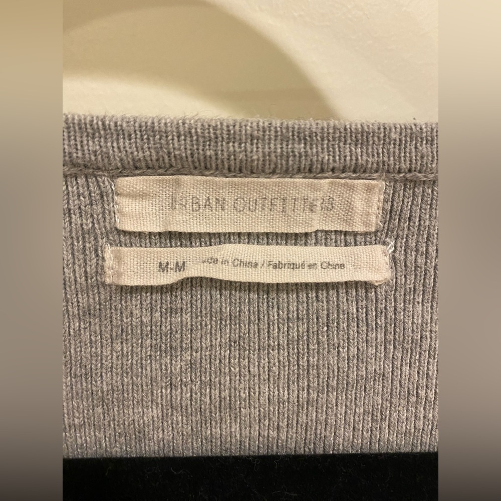 Sweater - Picture 9 of 11
